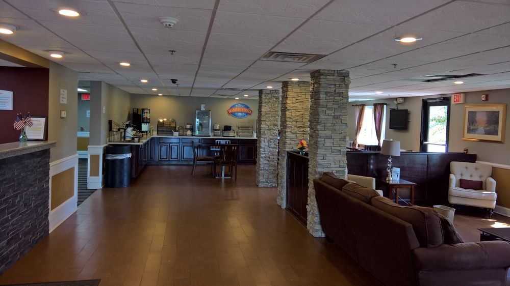 Baymont By Wyndham Cordele Hotel Exterior photo